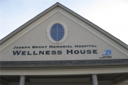 exterior-dimensional-signs-32