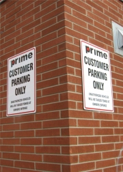 ALUMINUM PARKING, TRAFFIC & STREET SIGNS (13)