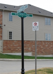 ALUMINUM PARKING, TRAFFIC & STREET SIGNS (4)