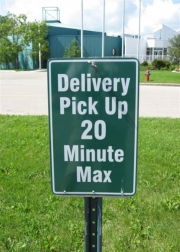 ALUMINUM PARKING, TRAFFIC & STREET SIGNS (5)